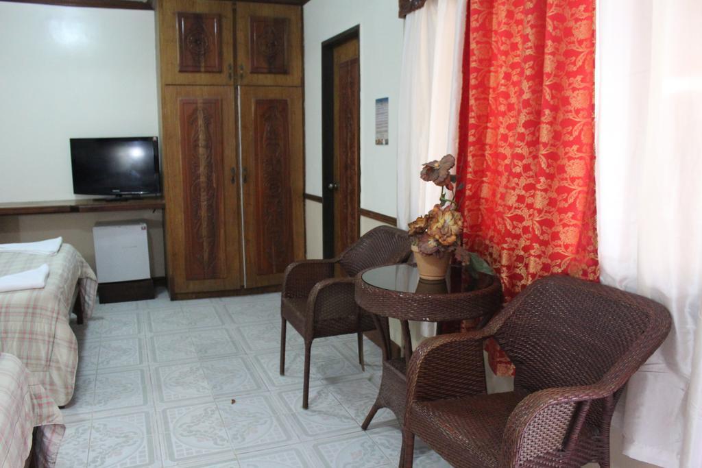 Tonglen Beach Resort Balabag  Quarto foto